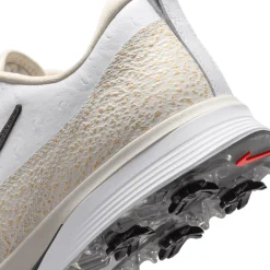 Nike Herrskor-Victory Tr4 Nrg O25 White-Metallic Gold-Sail