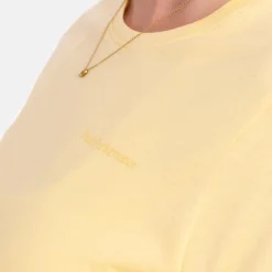 Peak Performance Pikétröjor Dam-W Explore Logo Tee Mellow-Yellow